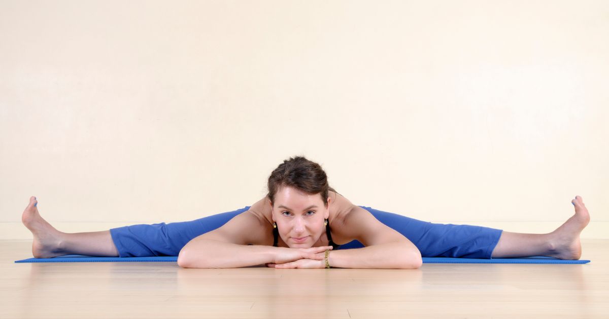 17 Tips For Doing The Splits Faster - Aerial Yoga Zone